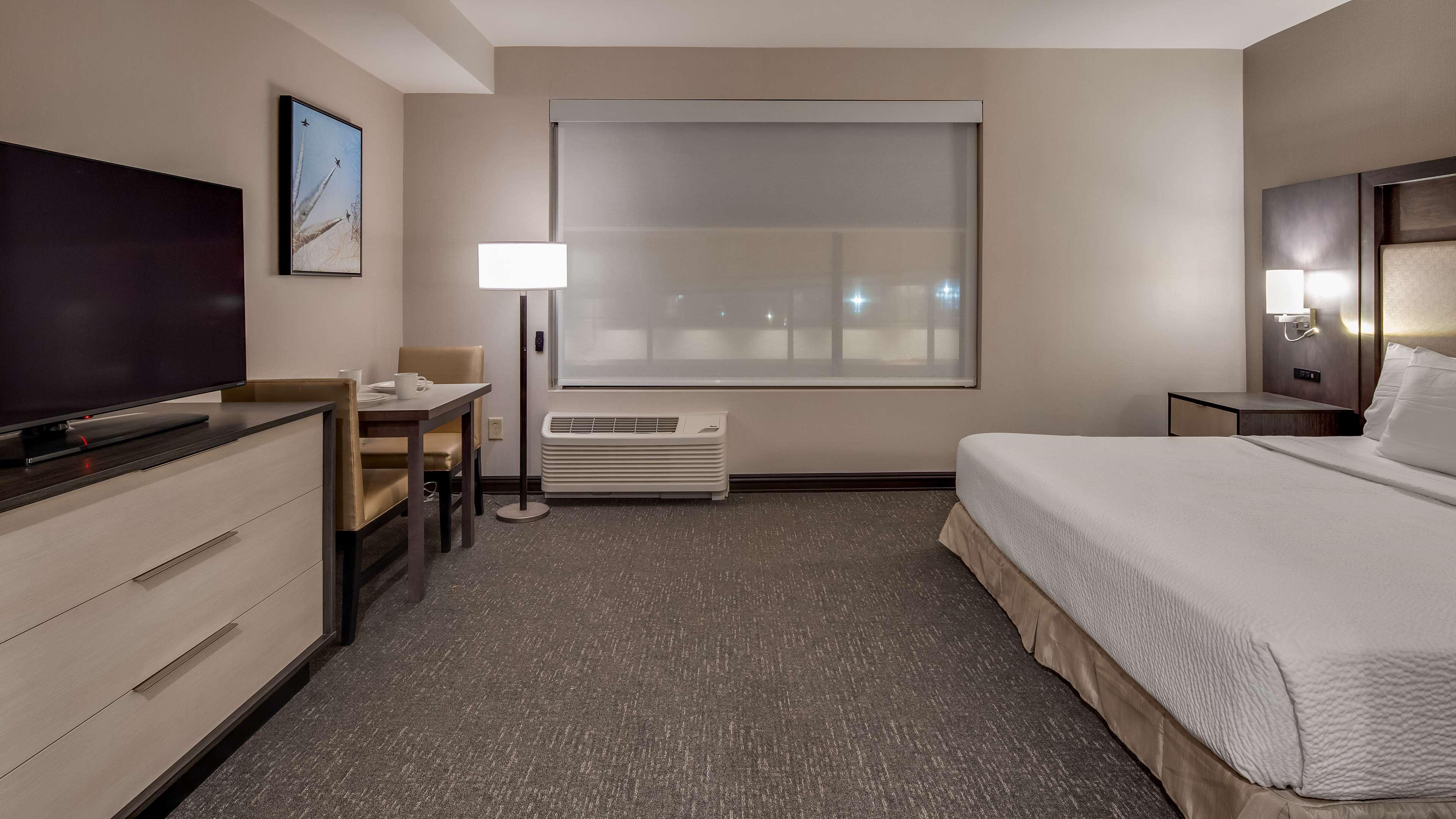Hotel Western Executive Residency Rigby's Water World Warner Robins